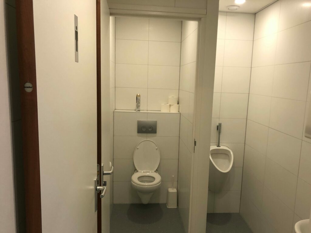 Toiletgroep renovatie